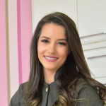 Dentista Mariana Mayer