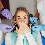 Medo de dentista: como lidar e ajudar seus pacientes?